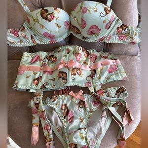 Agent Provocateur Juno Set - Mint and Pink